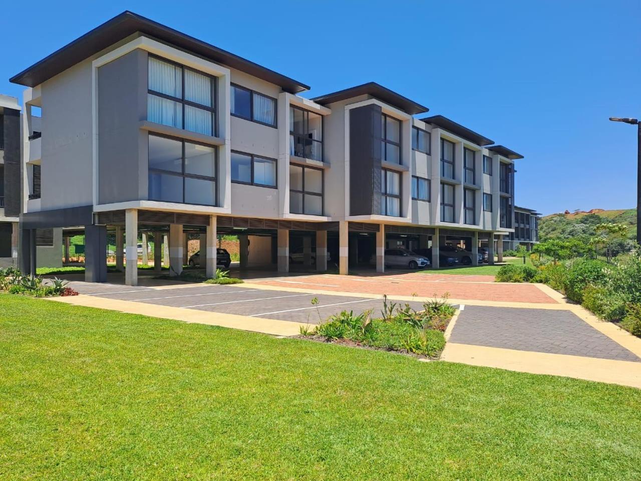 Boulevard Suites Zimbali Lakes 117 バリート エクステリア 写真